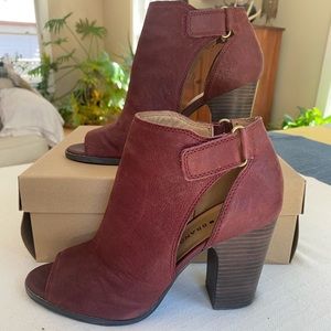 Lucky Brand bootie barley used